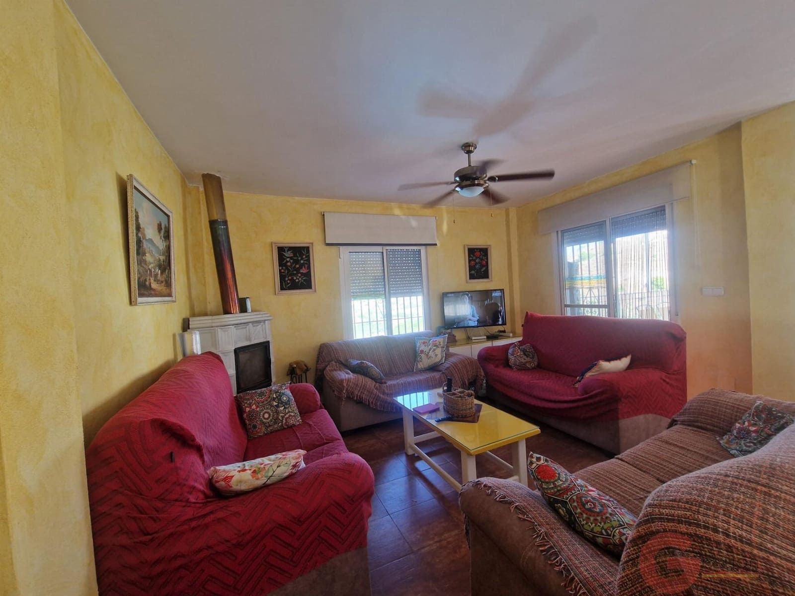 4 bedroom Villa for sale in Molvizar with pool - € 318,000 (Ref: 10049866)