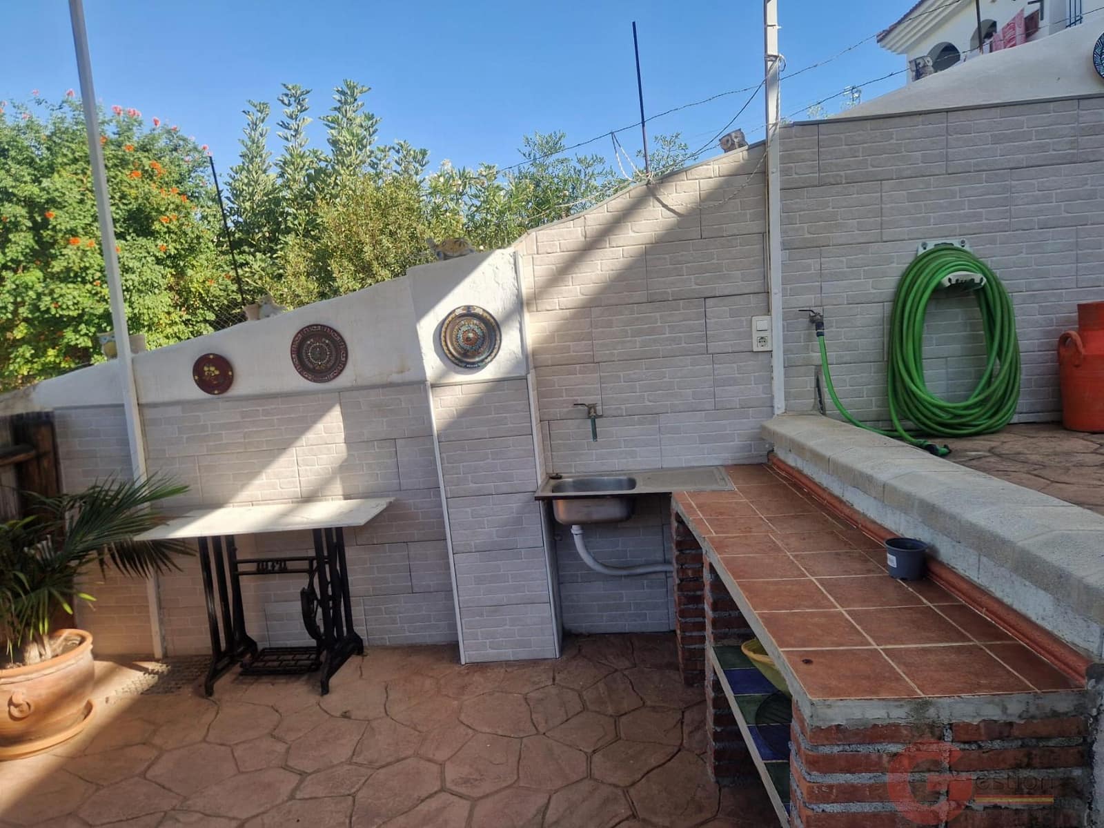 4 bedroom Villa for sale in Molvizar with pool - € 318,000 (Ref: 10049866)