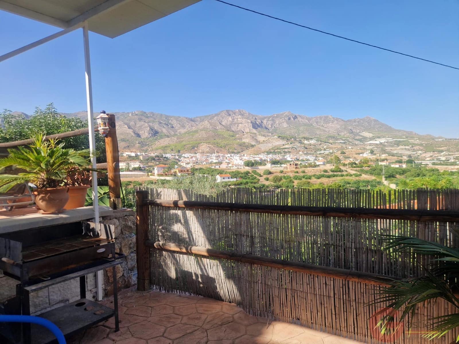 4 bedroom Villa for sale in Molvizar with pool - € 318,000 (Ref: 10049866)
