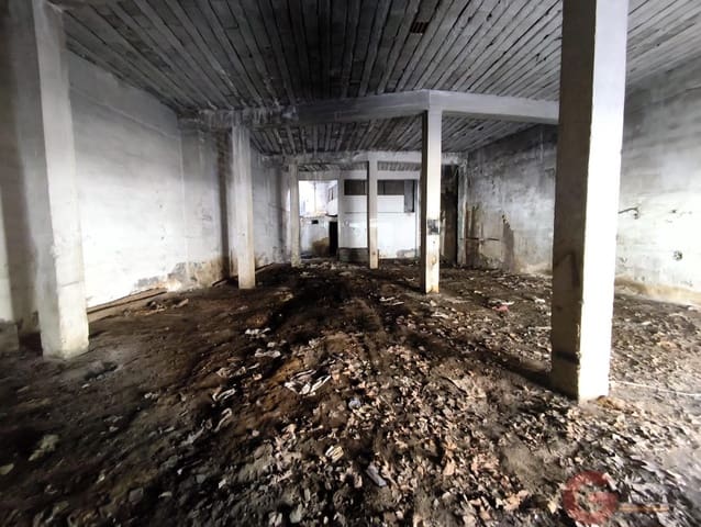 Local Comercial de 2 habitaciones en Motril en venta - 200.000 € (Ref: 10049867)