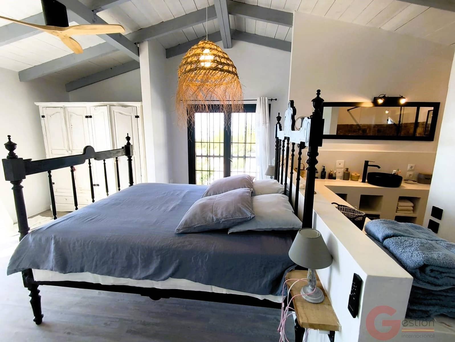 Chalet de 3 habitaciones en Motril en venta con piscina garaje - 595.000 € (Ref: 10049868)