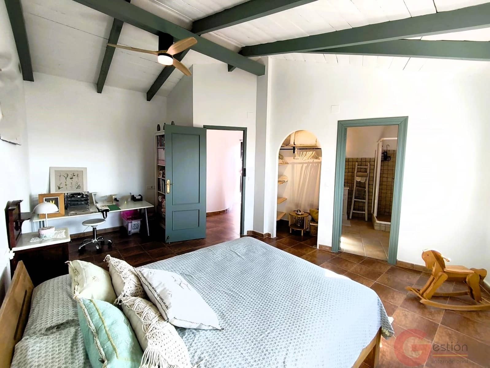 Chalet de 3 habitaciones en Motril en venta con piscina garaje - 595.000 € (Ref: 10049868)