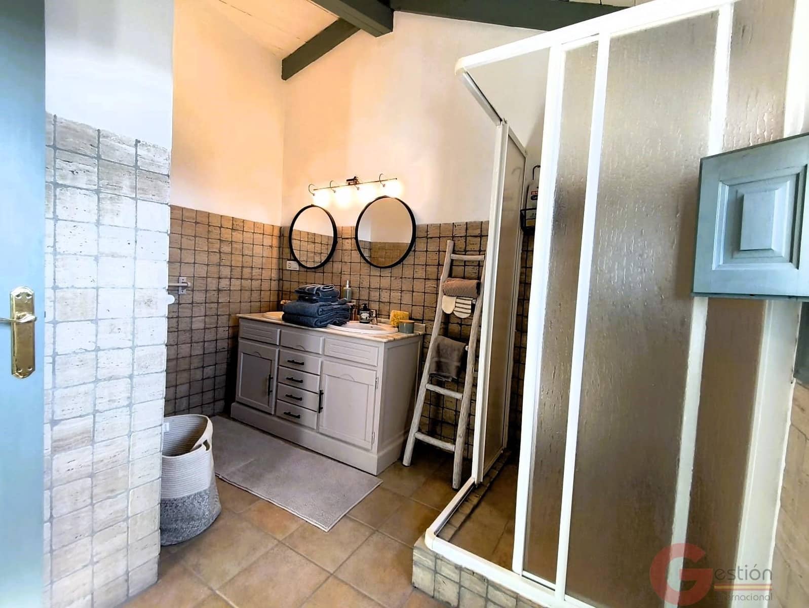 Chalet de 3 habitaciones en Motril en venta con piscina garaje - 595.000 € (Ref: 10049868)