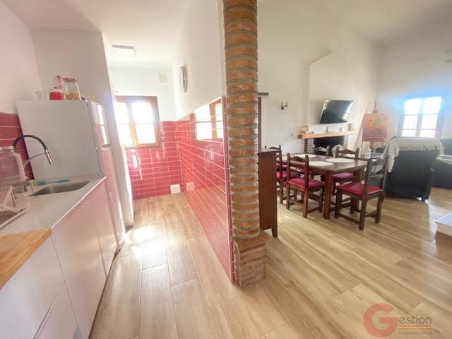 2 soveværelse Finca/Landehus til salg i Velez-Malaga med swimmingpool garage - € 640.000 (Ref: 10074666)