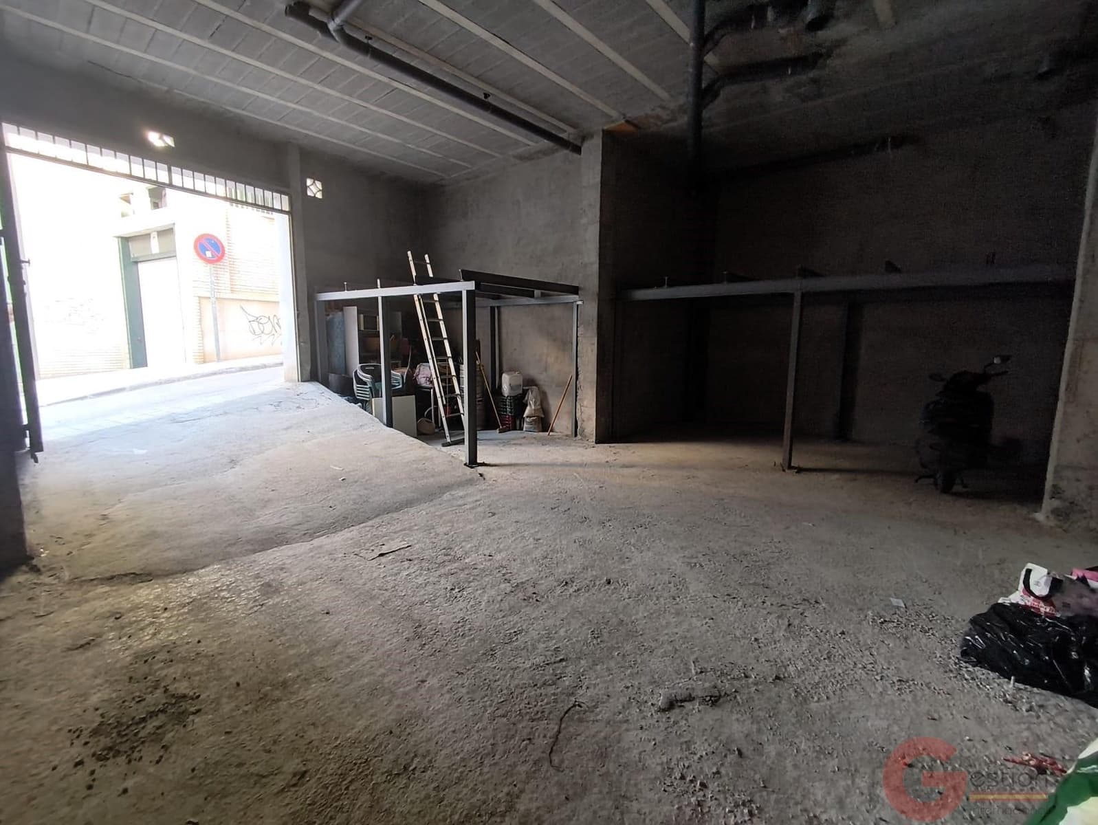 1 soverom Kommersiell til salgs i Motril - € 86 000 (Ref: 10080158)