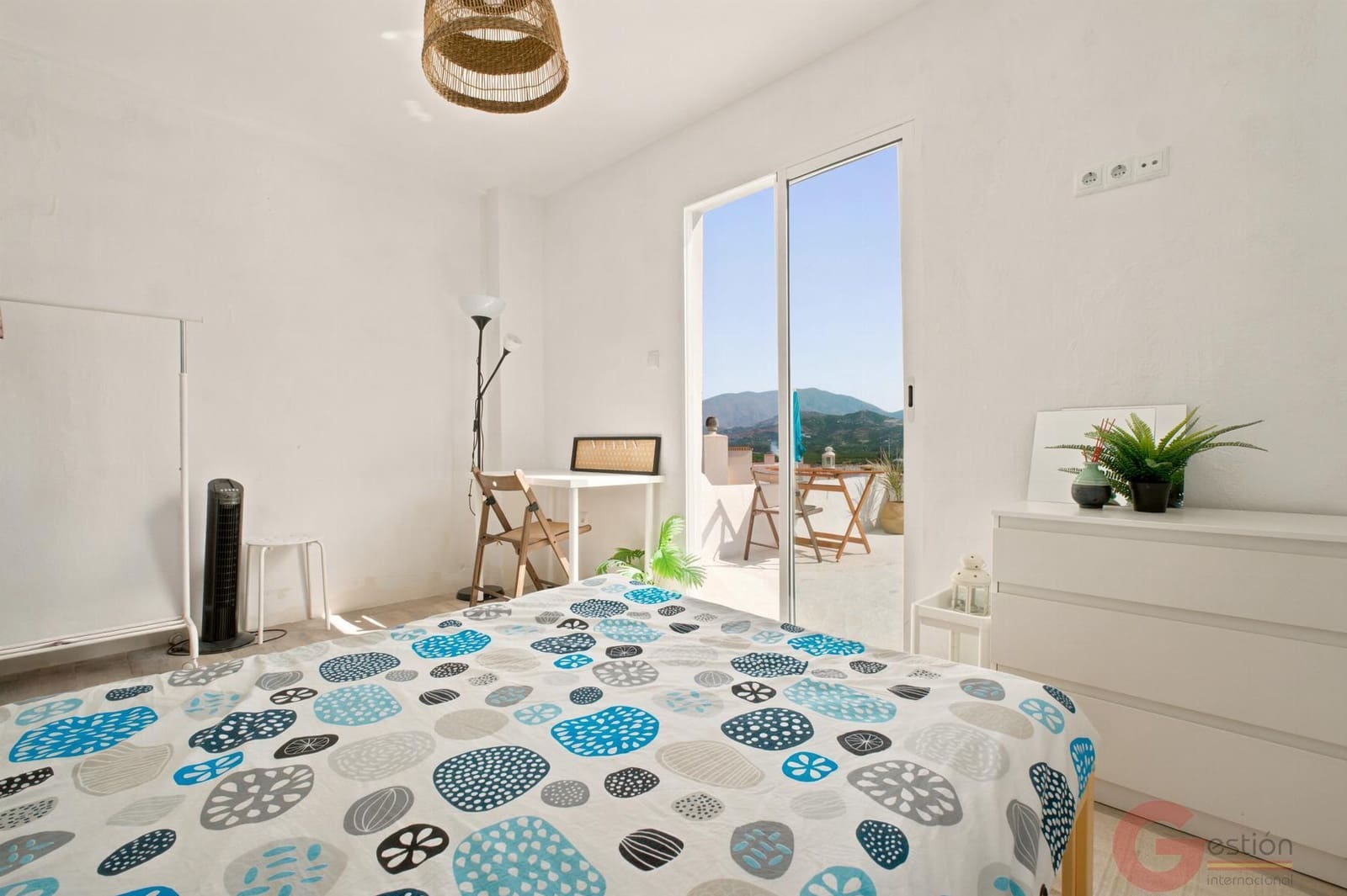 4 bedroom Villa for sale in Salobrena - € 249,000 (Ref: 10080159)