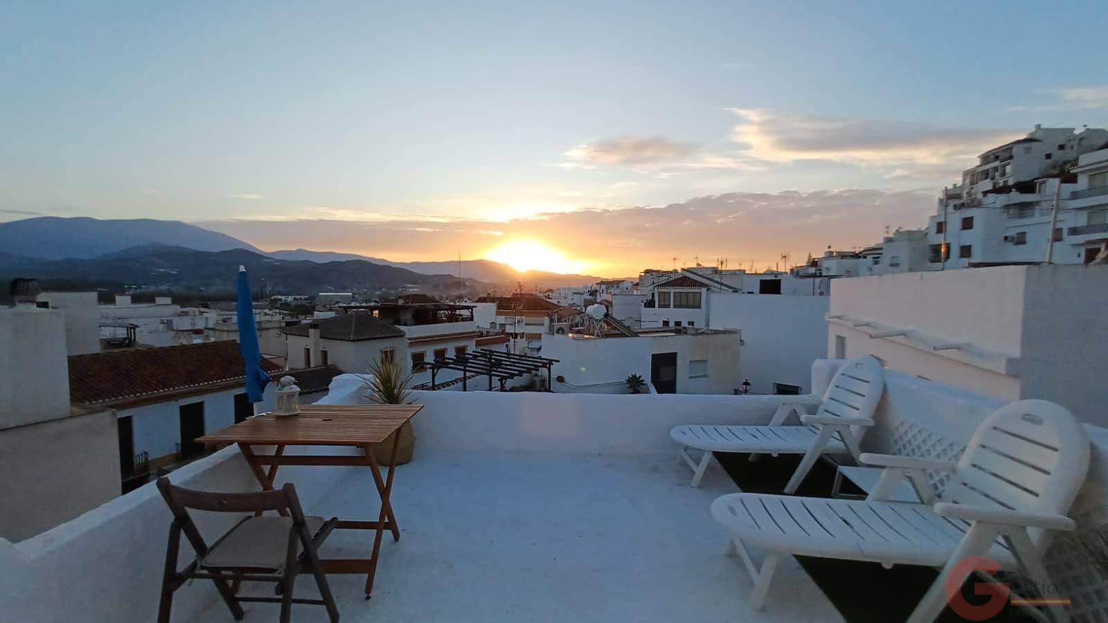 4 bedroom Villa for sale in Salobrena - € 249,000 (Ref: 10080159)