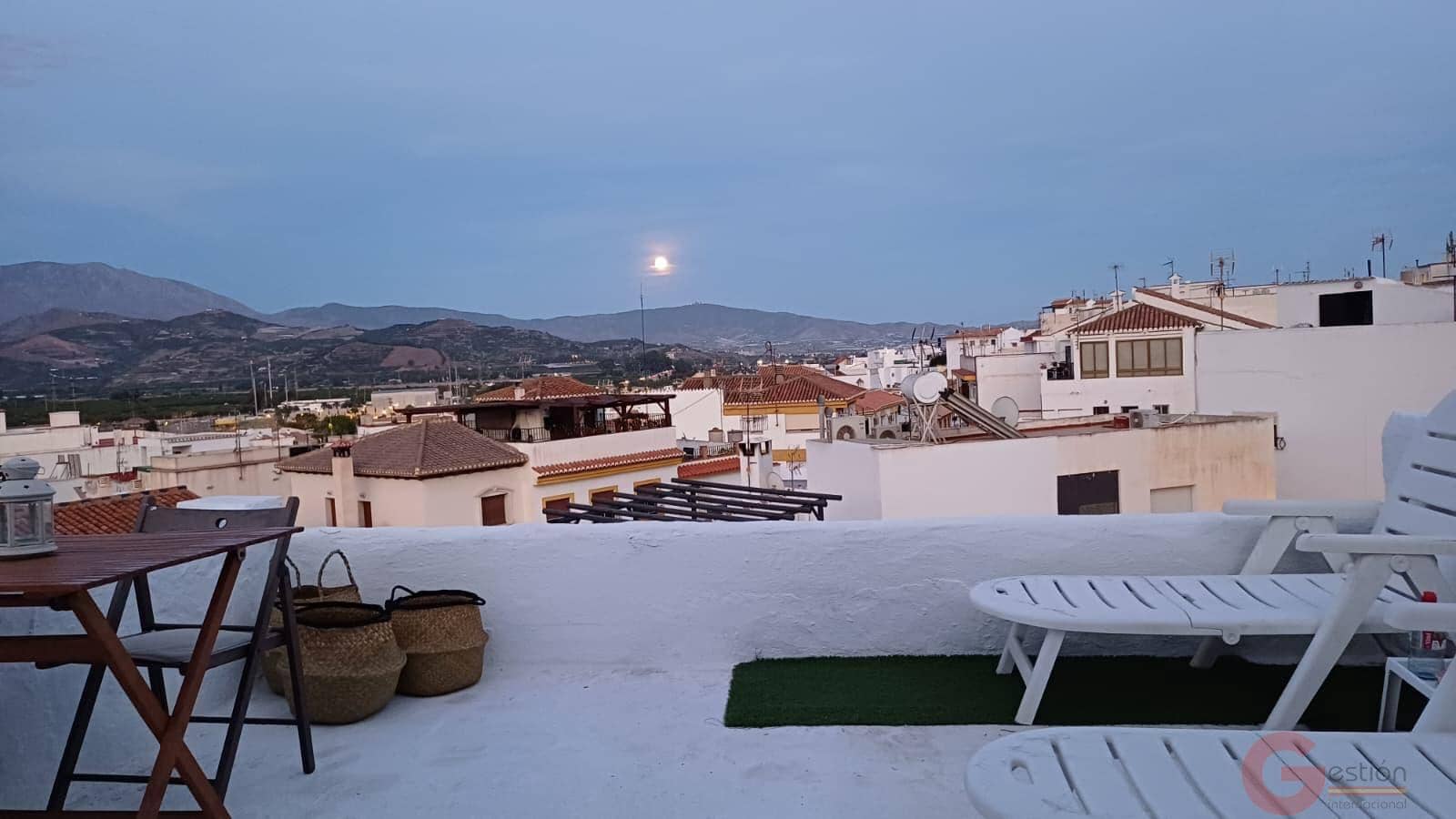 4 bedroom Villa for sale in Salobrena - € 249,000 (Ref: 10080159)