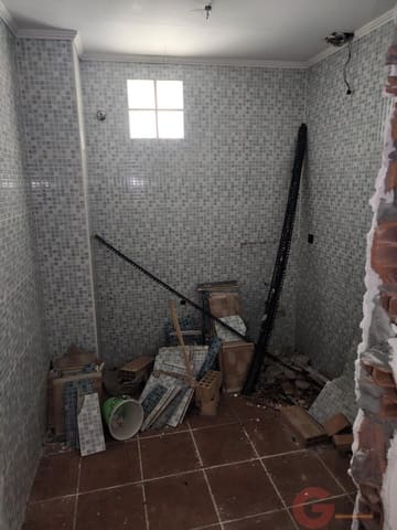 2 sypialnia Komercyjne na sprzedaż w Motril - 61 000 € (Ref: 10109643)