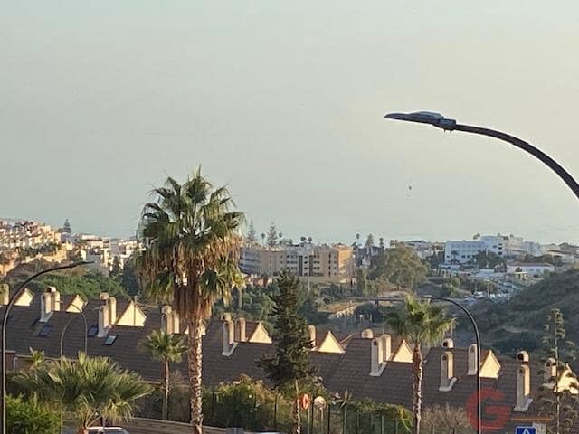 3 slaapkamer Flat te koop in Añoreta, Rincón de la Victoria met zwembad garage - € 359.000 (Ref: 10127335)