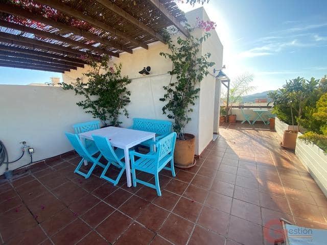 4 soverom Villa til salgs i Almayate med svømmebasseng garasje - € 495 000 (Ref: 10127336)