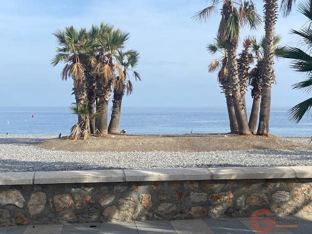 4 quarto Comercial para venda em Almunecar - 360 000 € (Ref: 10138872)