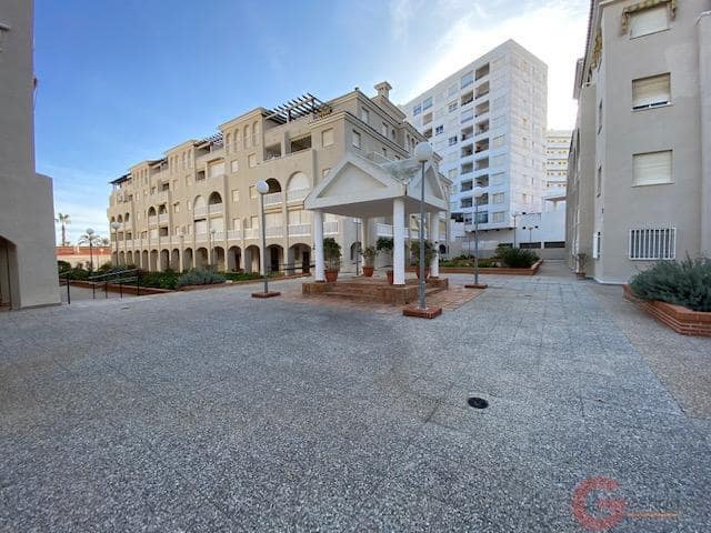 1 soverom Kommersiell til salgs i Almunecar med garasje - € 134 000 (Ref: 10147062)