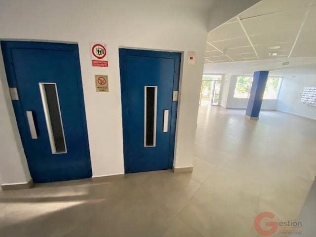 Studio til salg i La Cala del Moral med swimmingpool - € 212.000 (Ref: 10150167)
