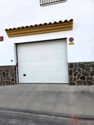 Autotalli myytävänä paikassa Salobreña - 11 000 € (Ref: 10158631)
