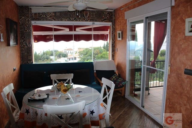 5 quarto Moradia para venda em Salobreña com piscina - 740 000 € (Ref: 3605631)