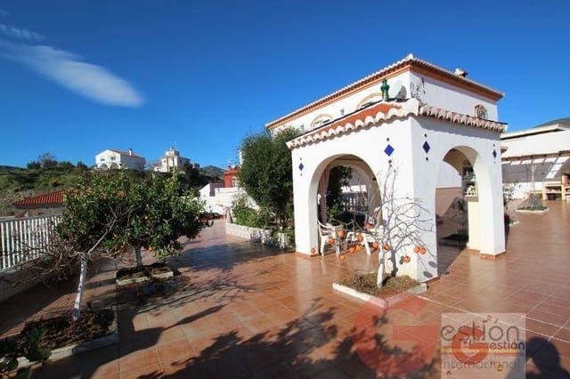 6 soveværelse Villa til salg i Molvízar med swimmingpool garage - € 578.000 (Ref: 4333160)