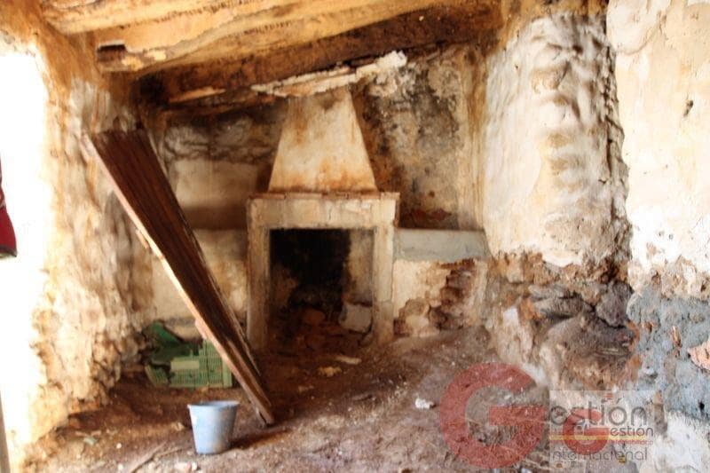 Ruine à vendre à Velez de Benaudalla - 23 000 € (Ref: 4636391)