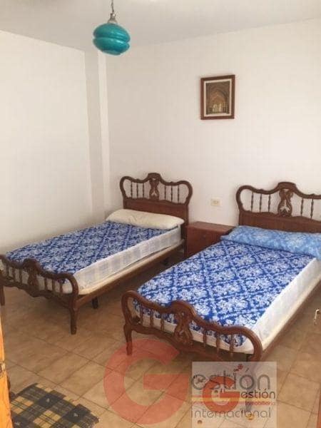 Erhverv til salg i Otivar med garage - € 1.575.000 (Ref: 4649181)