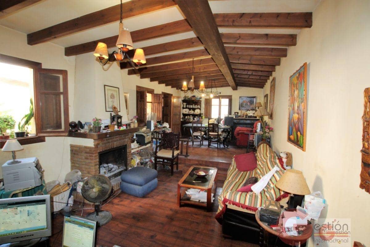 9 soveværelse Villa til salg i Motril med garage - € 299.000 (Ref: 4749645)