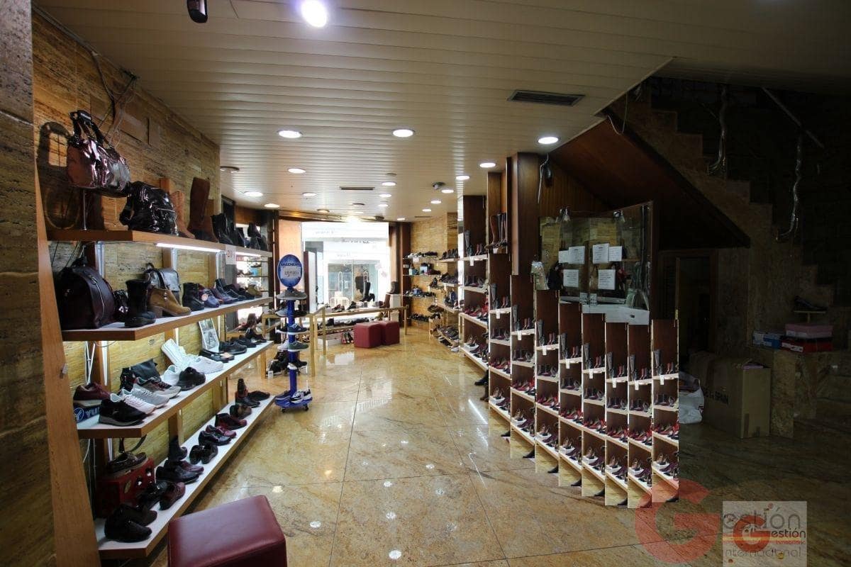 Commercieel te koop in Motril - € 318.000 (Ref: 4958731)