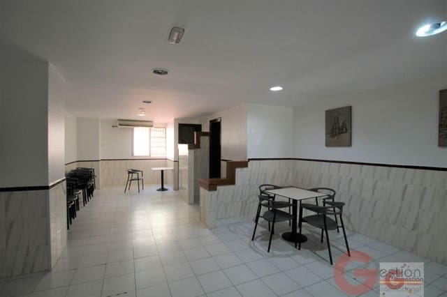 2 slaapkamer Commercieel te koop in Motril - € 110.500 (Ref: 5575321)