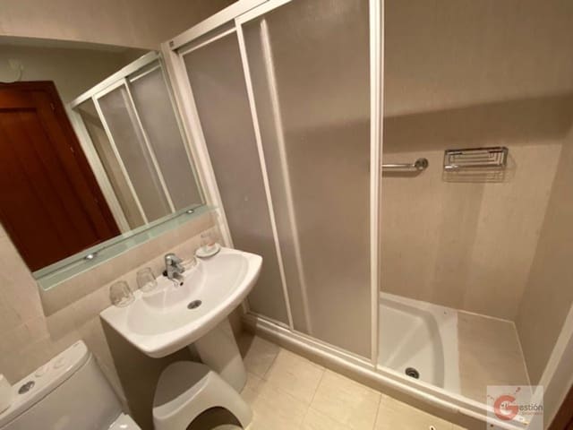 29 bedroom Hotel for sale in Almuñécar - € 2,500,000 (Ref: 5942019)