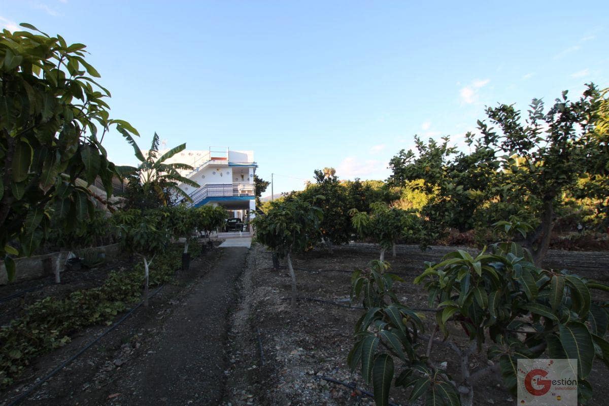 5 sypialnia Finka/Dom wiejski na sprzedaż w Salobrena - 318 000 € (Ref: 5986912)