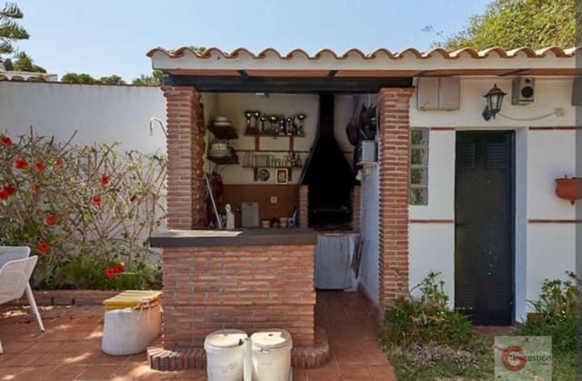 3 camera da letto Villa in vendita in Almuñécar con piscina garage - 689.000 € (Rif: 6009652)