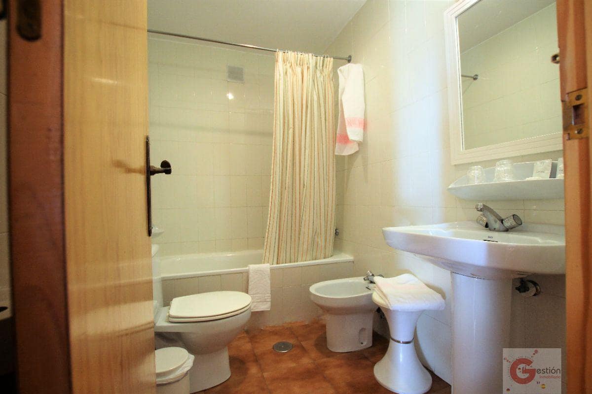 32 soveværelse Hotel til salg i Portugos med garage - € 1.550.000 (Ref: 6369952)