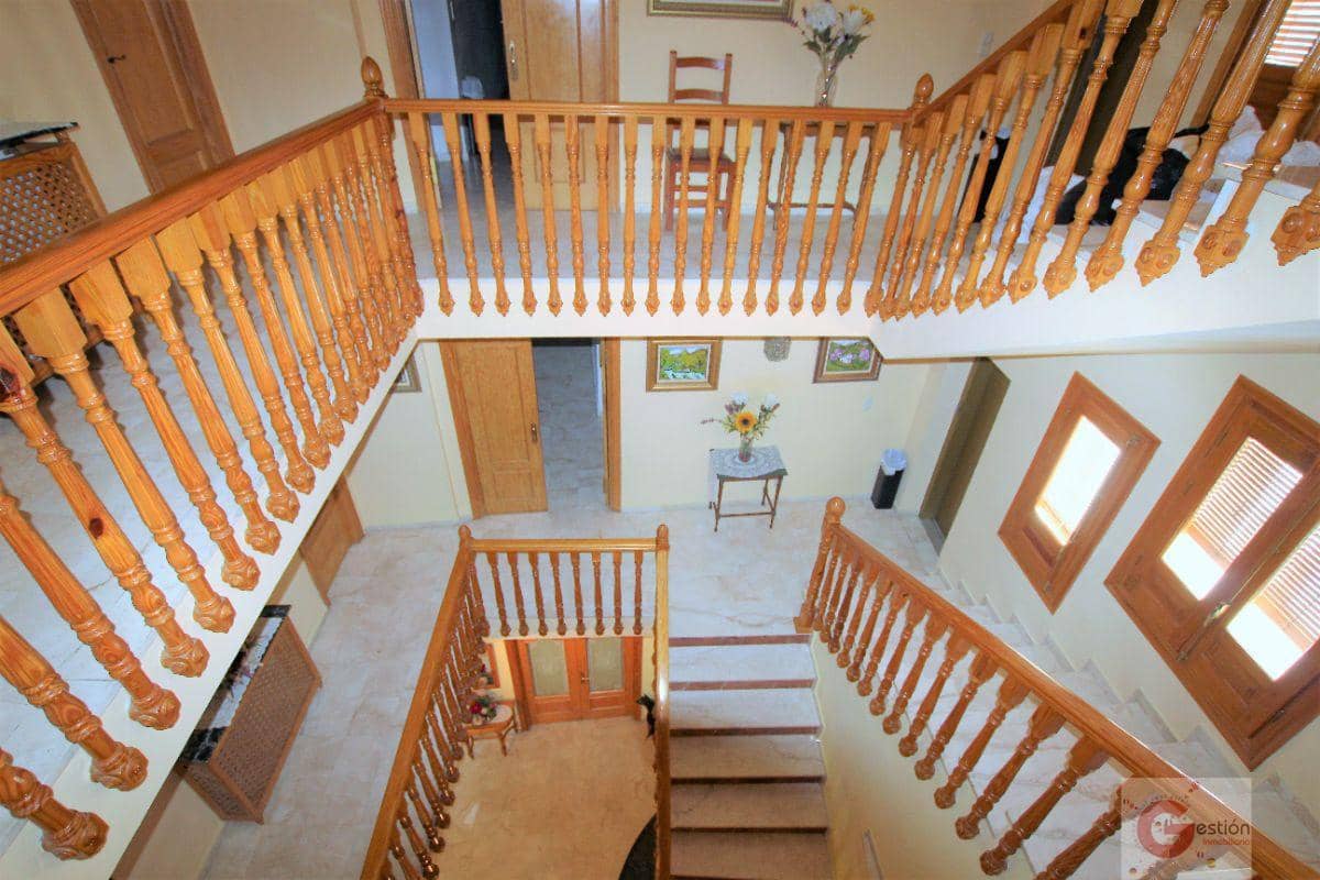 32 soveværelse Hotel til salg i Portugos med garage - € 1.550.000 (Ref: 6369952)