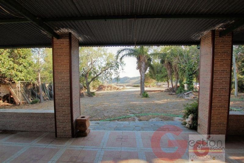 4 soveværelse Finca/Landehus til salg i Velez de Benaudalla - € 360.000 (Ref: 6442758)