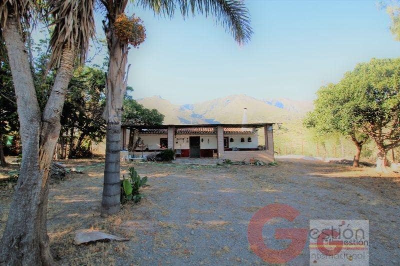 4 soveværelse Finca/Landehus til salg i Velez de Benaudalla - € 360.000 (Ref: 6442758)