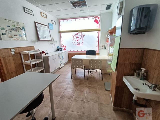 5 soverom Kommersiell til salgs i Salobreña - € 80 000 (Ref: 6536126)