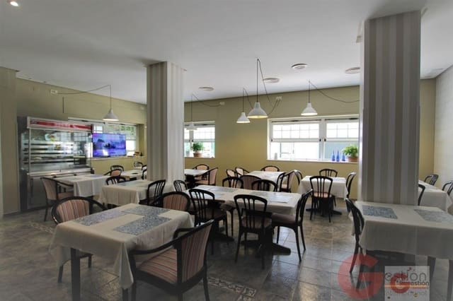 5 bedroom Commercial for sale in Salobreña - € 315,000 (Ref: 6754602)