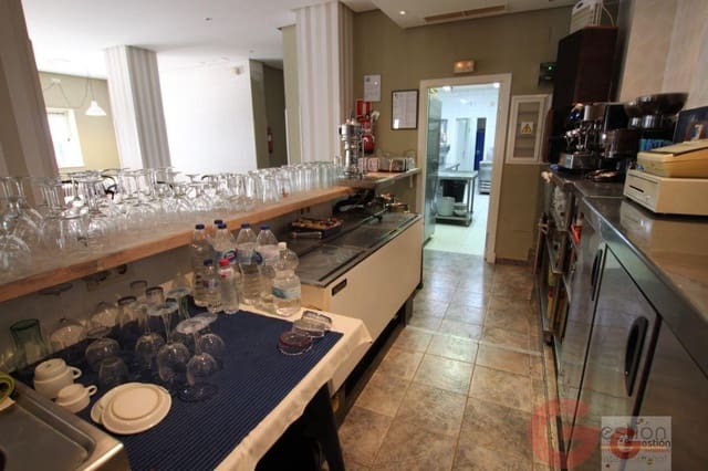 5 bedroom Commercial for sale in Salobreña - € 315,000 (Ref: 6754602)