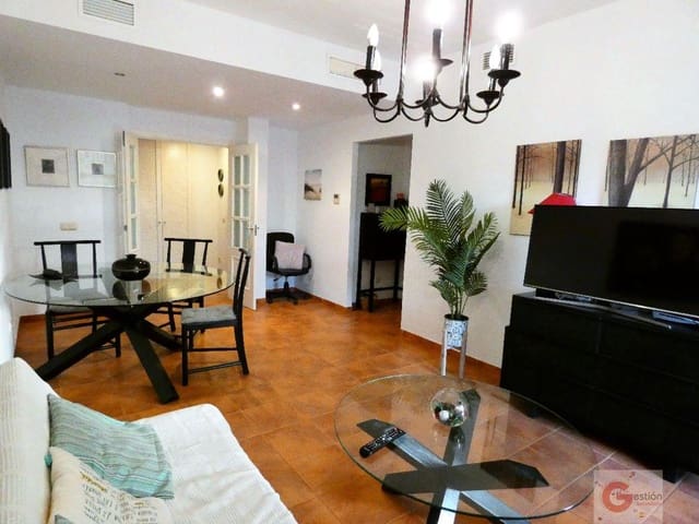 3 bedroom Flat for sale in Motril with pool garage - € 350,000 (Ref: 6754614)