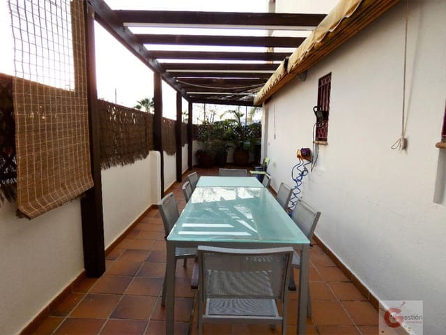 3 bedroom Flat for sale in Motril with pool garage - € 350,000 (Ref: 6754614)