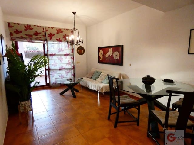 3 bedroom Flat for sale in Motril with pool garage - € 350,000 (Ref: 6754614)