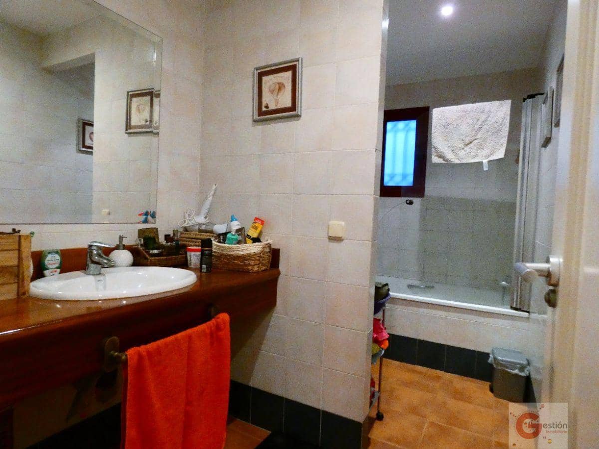 3 soveværelse Lejlighed til salg i Motril med swimmingpool garage - € 350.000 (Ref: 6754614)