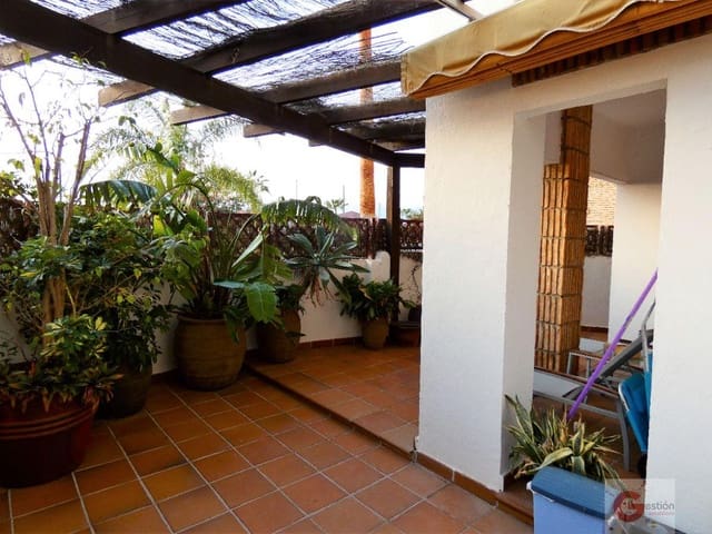 3 bedroom Flat for sale in Motril with pool garage - € 350,000 (Ref: 6754614)