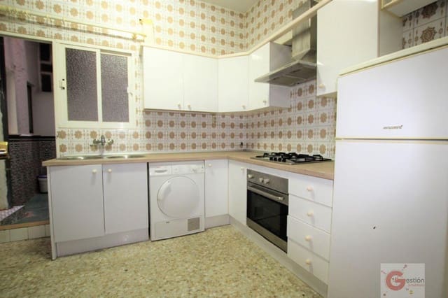 4 slaapkamer Flat te koop in Motril - € 207.000 (Ref: 6870260)