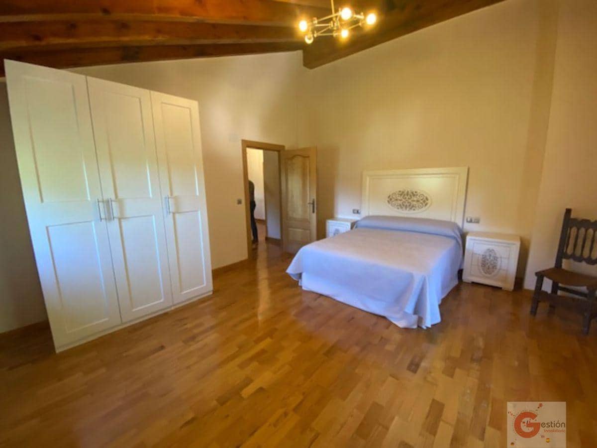 10 chambre Villa/Maison à vendre à Castril avec piscine garage - 10 300 000 € (Ref: 6889892)