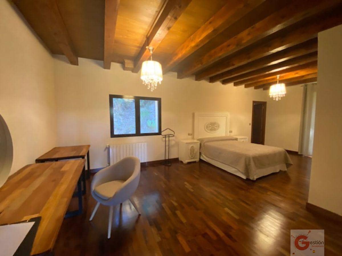 10 chambre Villa/Maison à vendre à Castril avec piscine garage - 10 300 000 € (Ref: 6889892)