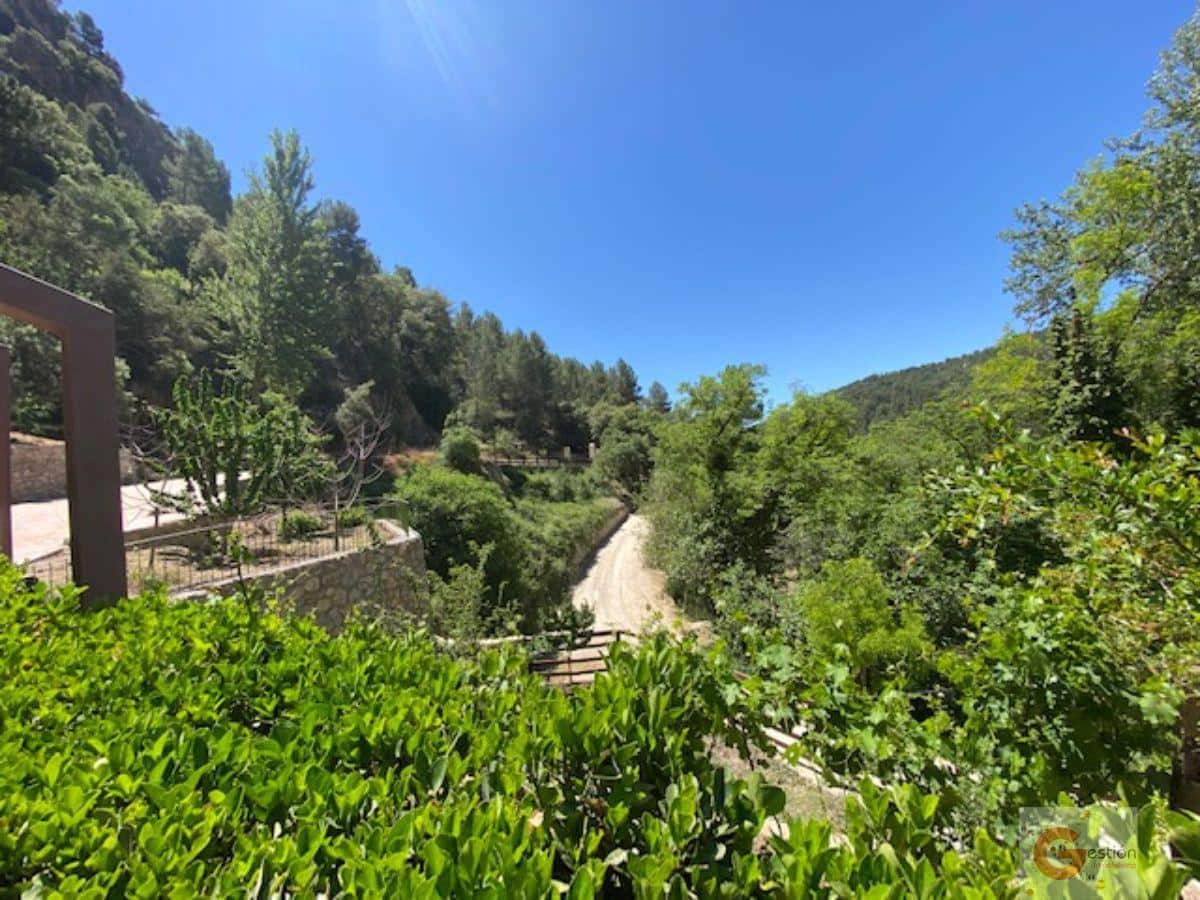 10 chambre Villa/Maison à vendre à Castril avec piscine garage - 10 300 000 € (Ref: 6889892)