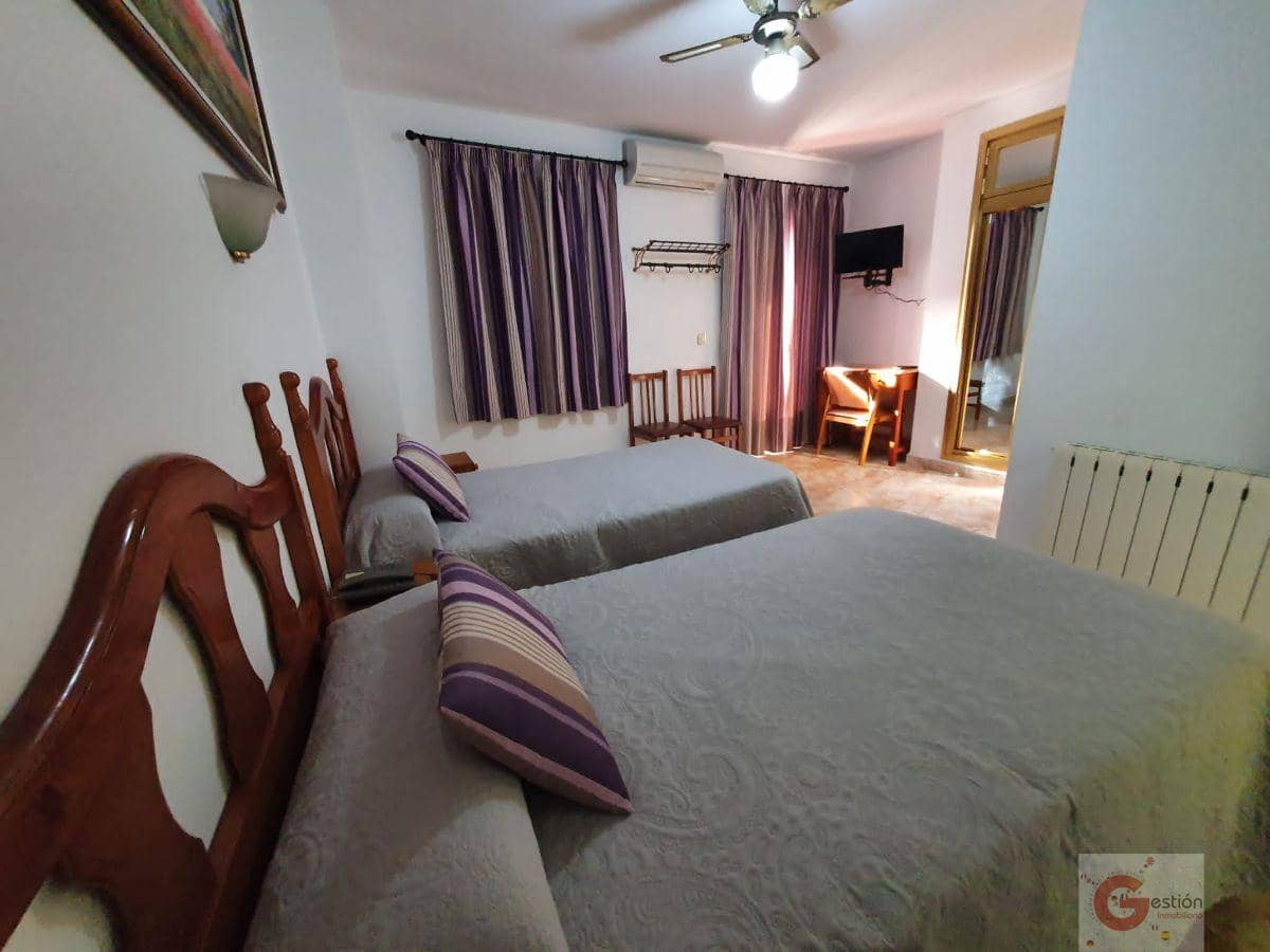 27 soveværelse Hotel til salg i Cortes y Graena - € 760.000 (Ref: 6889897)