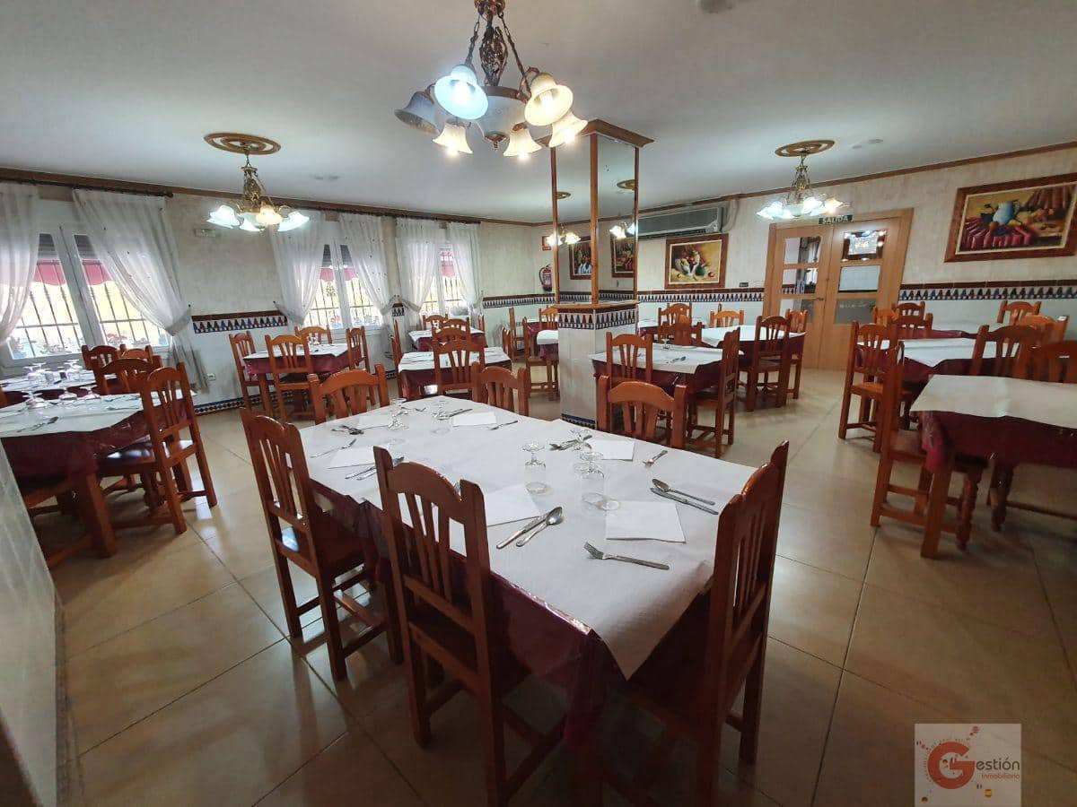 27 soveværelse Hotel til salg i Cortes y Graena - € 760.000 (Ref: 6889897)