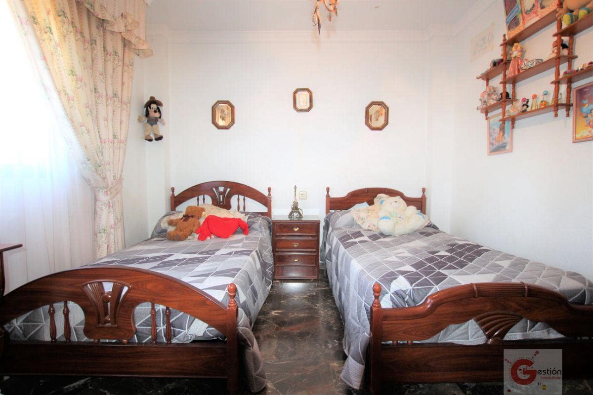 7 soveværelse Villa til salg i Motril med swimmingpool garage - € 372.000 (Ref: 6889902)