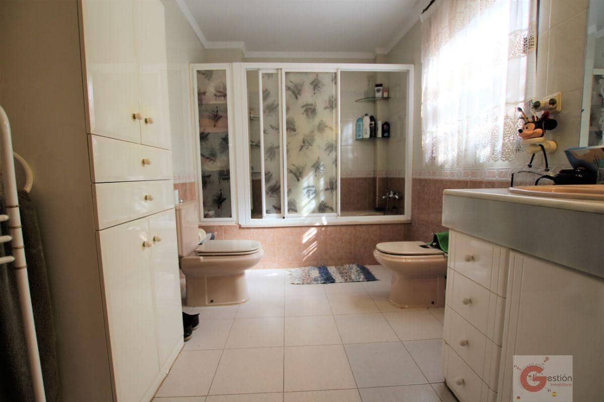 7 soveværelse Villa til salg i Motril med swimmingpool garage - € 372.000 (Ref: 6889902)