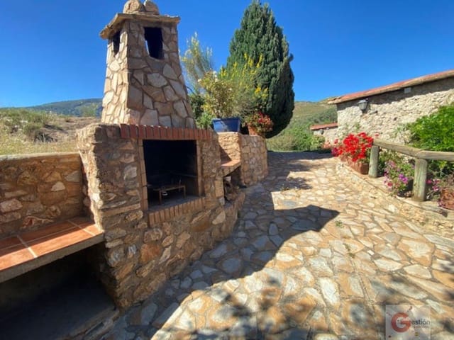 4 chambre Finca/Maison de Campagne à vendre à Lanjarón avec piscine - 695 000 € (Ref: 6889904)